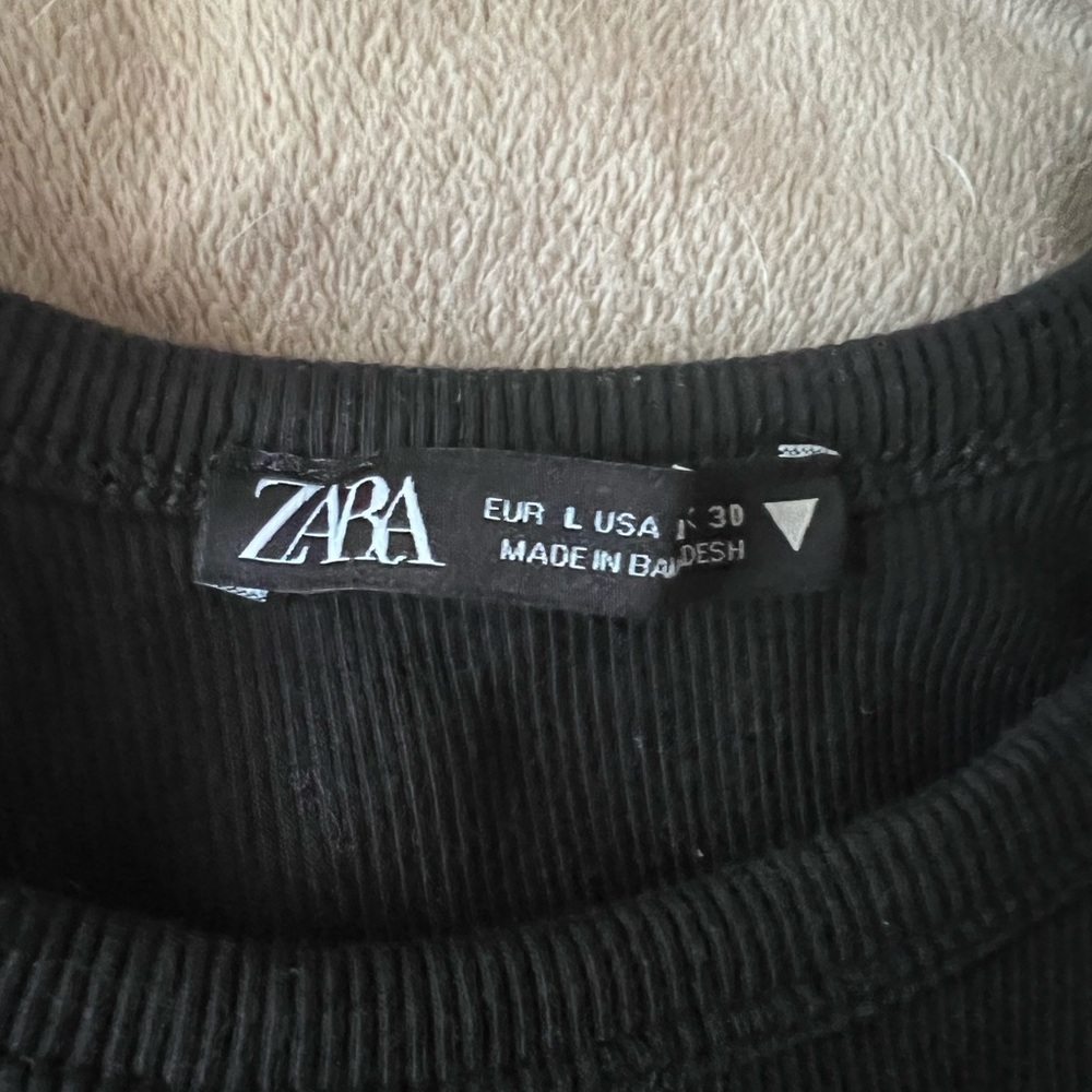 Cropped tank - Picture 3 of 3